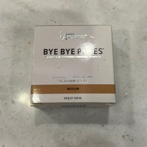 It Cosmetics Bye Bye Pores